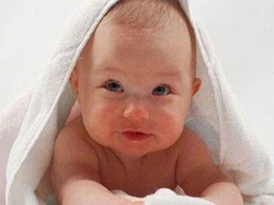 新生嬰兒濕疹究竟跟什麼有關？