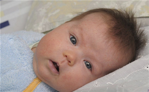 新生兒荨麻疹症狀 小兒荨麻疹怎麼治療 怎麼預防小兒荨麻疹