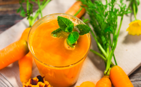 黃褐斑要怎麼預防 預防黃褐斑有什麼方法 胡蘿卜汁可以預防黃褐斑嗎