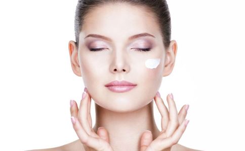 春季護膚要注意什麼 護膚跟皮膚溫度有什麼關系 護膚與皮膚溫度的關系