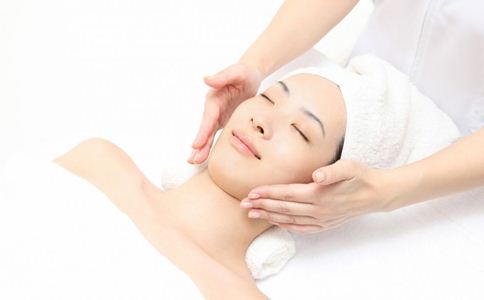 皮膚過敏如何護理 皮膚過敏護理要點 春節皮膚過敏如何護理